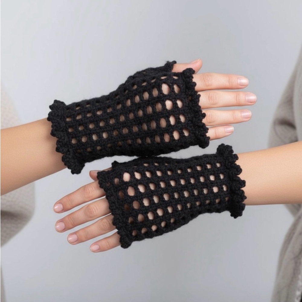 Crocheted Gloves - Picture 2 of 3
